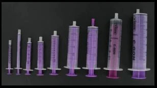 Nutrisafe 2 - Enteral Feeding / Irrigation Syringe 60 mL Bulk Pack Oral Locking Tip Without Safety - 1015.602M