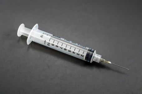 ExelInt - Syringe with Hypodermic Needle 12 mL 22 Gauge 1-1/2 Inch Regular Wall NonSafety - 26251