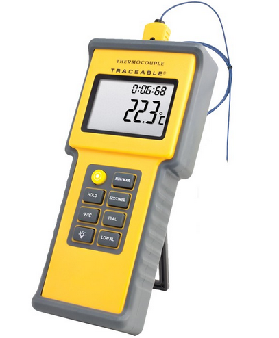 PANTek Technologies LLC Traceable Digital Total-Range Thermometer Fahrenheit / Celsius -328° to 2498° F (-200° to 1370° C) Type K Beaded Probe Flip-out Stand Battery Operated - 4015