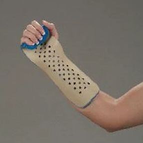 Deroyal Wrist Splint  Colles Aluminum / Foam Right Hand Small - 9105-01