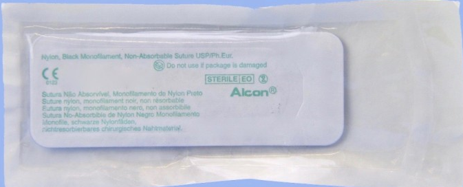 Alcon Suture with Needle Nonabsorbable Uncoated Black Suture Monofilament Nylon Size 9-0 12 Inch Suture Double-Armed 6.55 mm Length 3/8 Circle Spatula Needle - 8065693101