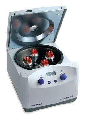 Fisher Scientific Refrigerated Centrifuge Eppendorf 5702R Series 4 Place Swinging Bucket Rotor Variable Speed Up To 4,400 Rpm / 3,000Xg - 5400240