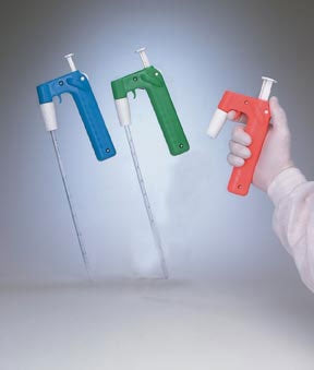 Fisher Scientific Scienceware Pipette Pump III Pipetter, Fast Release 10 ml, 171 mm L, Single Handed Operation, Quick Release Trigger, Lightweight, Self Stabilizing Collar, Green - 3410536