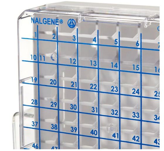 Fisher Scientific Thermo Scientific Nalgene Cryogenic Storage Box 2 X 5.25 X 5.25 Inch White Polycarbonate 81 Vials - 5026-0909