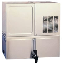 Tuttnauer USA Tuttnauer Water Distiller 3-1/2 gal. Capacity 11 X 17 X 17 Inch 120 VAC / 60 Hz 750 W Post Carbon Filter - 7000