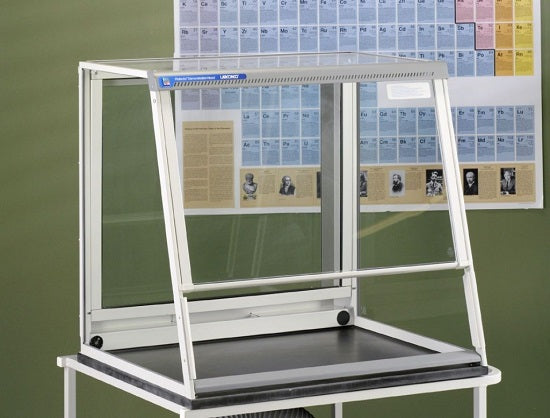 Demonstration Hood
