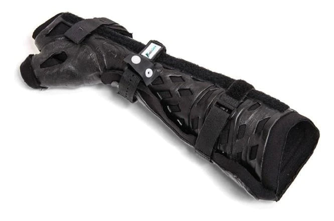 FastForm TSMO - Wrist / Hand Brace with Thumb Spica PolyTrexX Polymer / DermaWick Right Hand Black Small / Medium - 3034