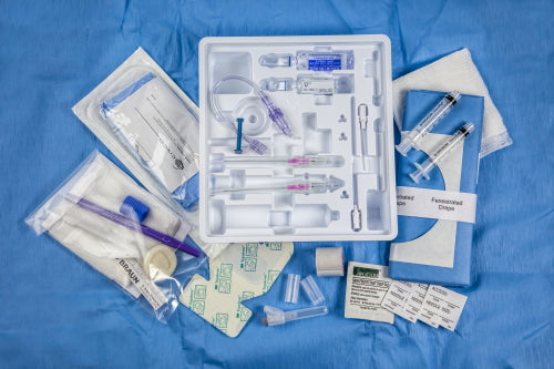 B. Braun Introcan Safety Peripheral IV Catheter Insertion Kit Straight - 375500